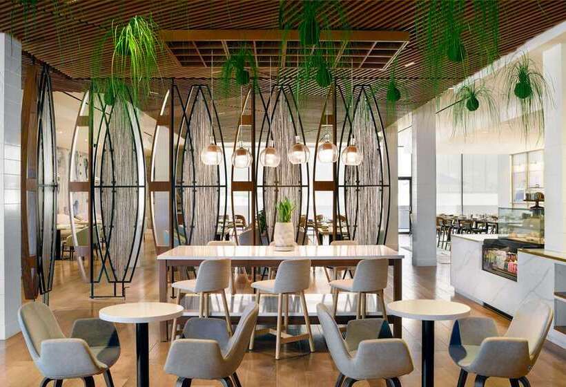 בית מלון כפרי Hilton Los Angeles Culver City