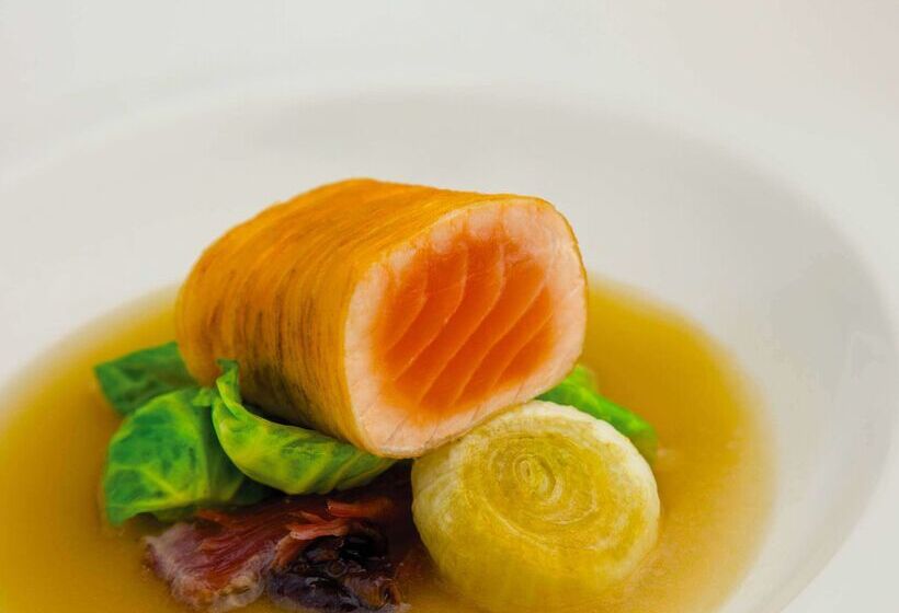 בית מלון כפרי Hilton Cincinnati Netherland Plaza