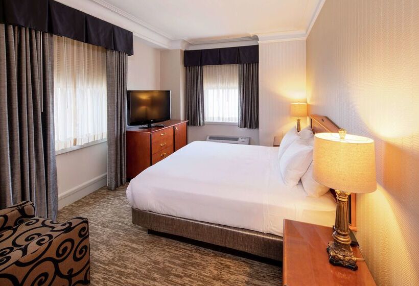 בית מלון כפרי Hilton Cincinnati Netherland Plaza