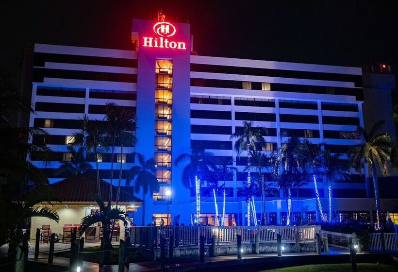 فندق Hilton Palm Beach Pbi