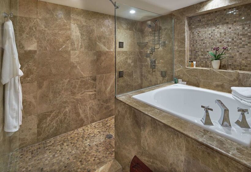 ホテル Hilton Raleigh North Hills