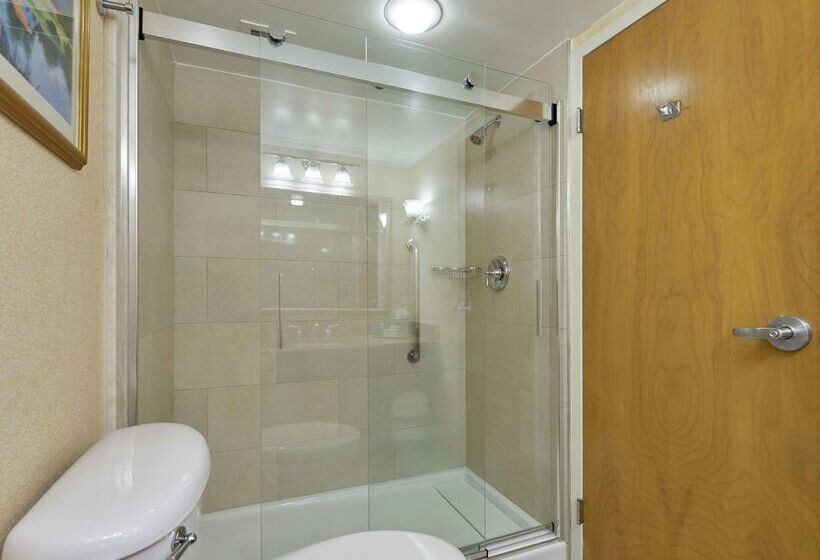 ホテル Hilton Raleigh North Hills