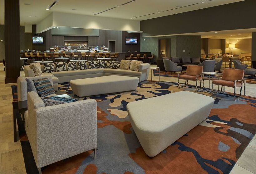 ホテル Hilton Raleigh North Hills