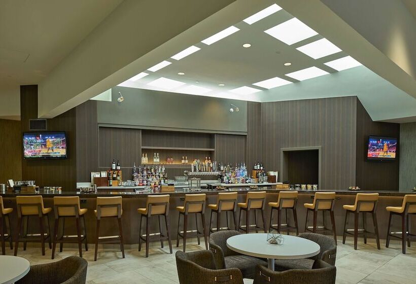 ホテル Hilton Raleigh North Hills