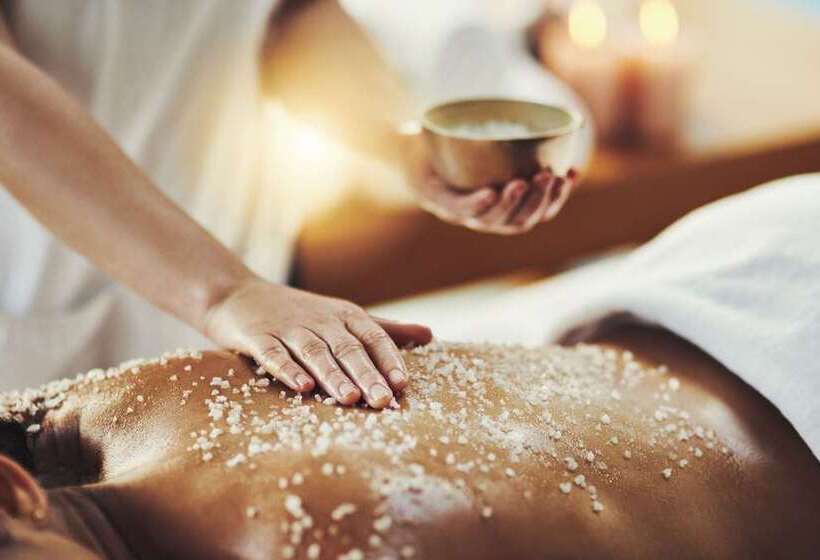 בית מלון כפרי Hilton Waikiki Beach Resort & Spa