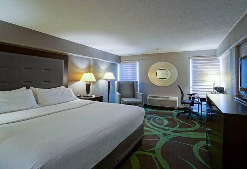 酒店 Holiday Inn At The Campus, An Ihg