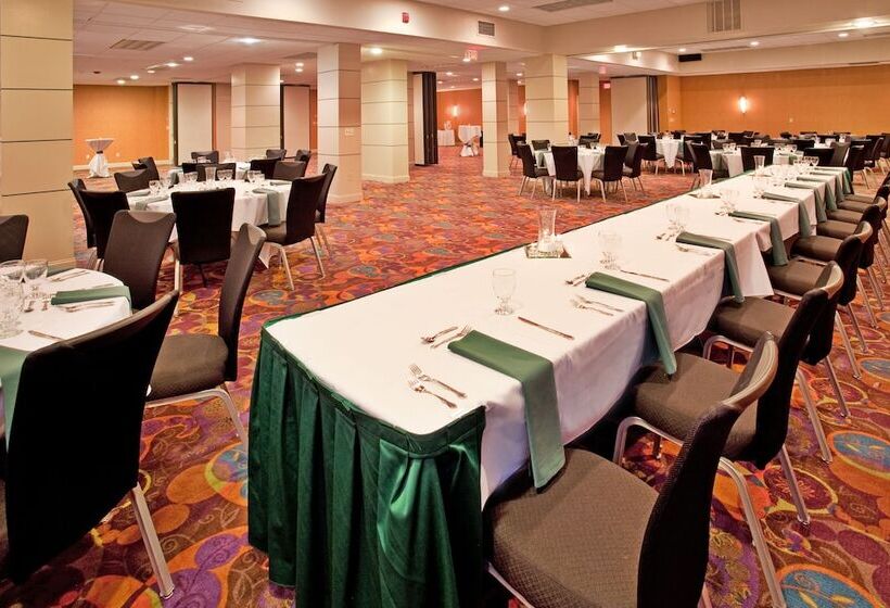 酒店 Holiday Inn At The Campus, An Ihg