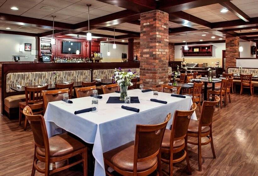 فندق Holiday Inn Concord Downtown, An Ihg