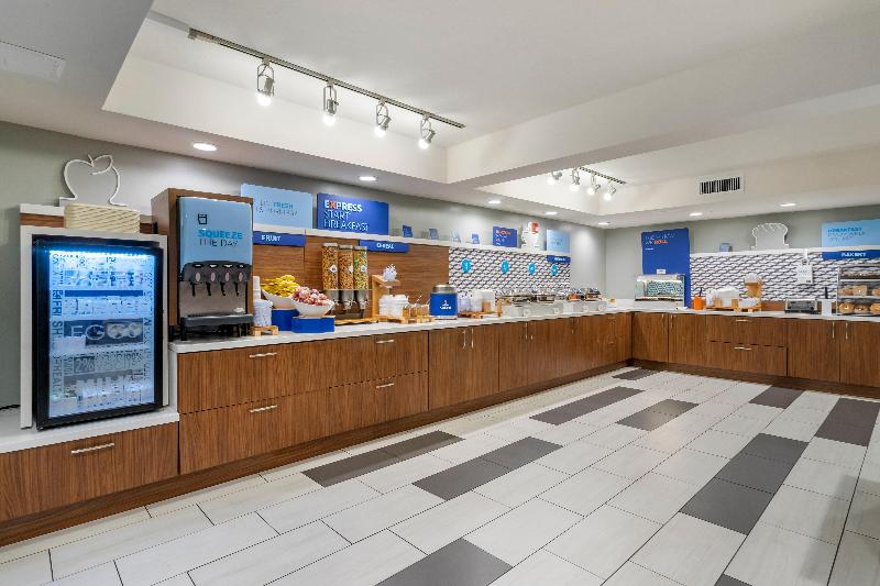 فندق Holiday Inn Express Cape Coral Fort Myers Area, An Ihg