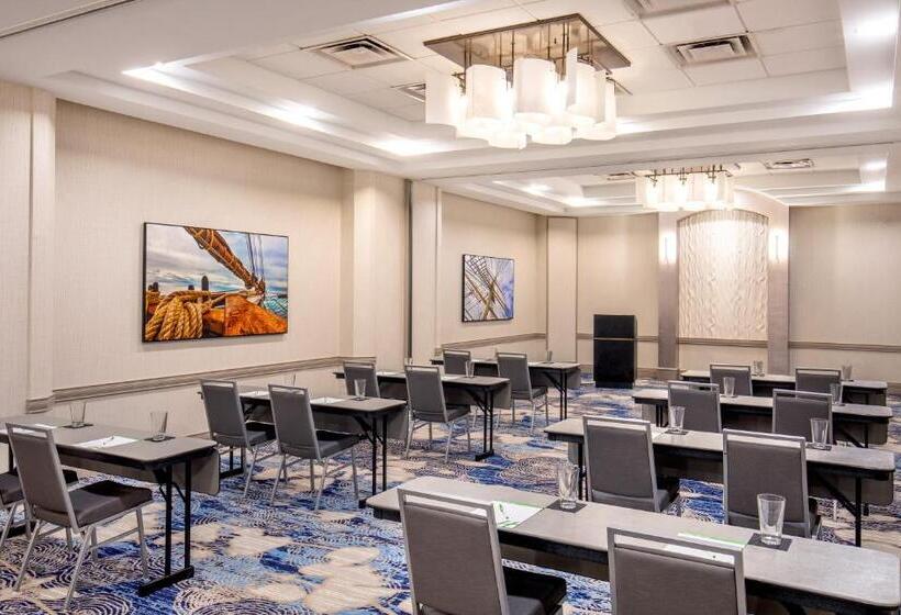 호텔 Holiday Inn Newport News Hampton, An Ihg