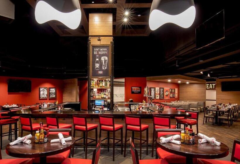 호텔 Holiday Inn Newport News Hampton, An Ihg