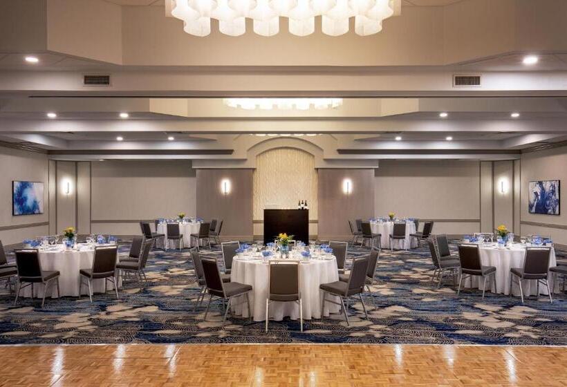 호텔 Holiday Inn Newport News Hampton, An Ihg