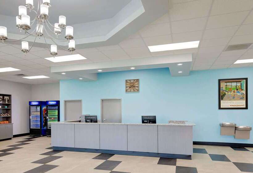 酒店 Howard Johnson By Wyndham Florence