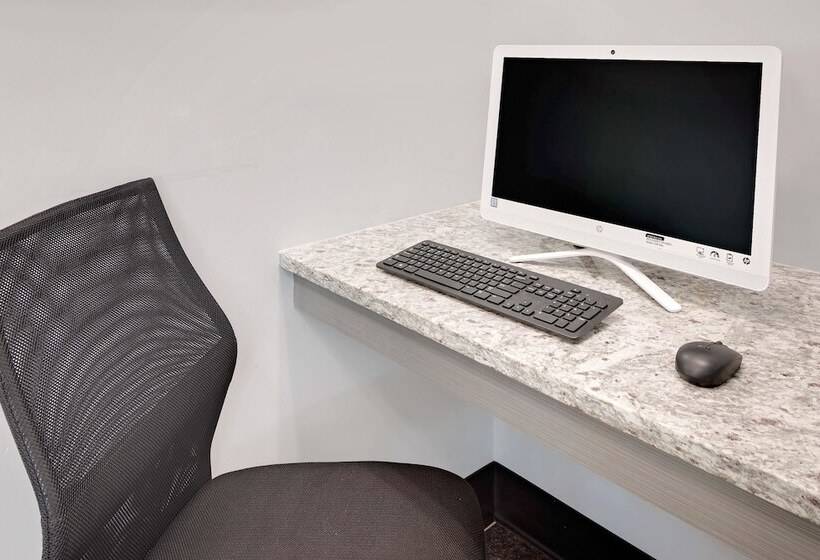 酒店 Howard Johnson By Wyndham Florence