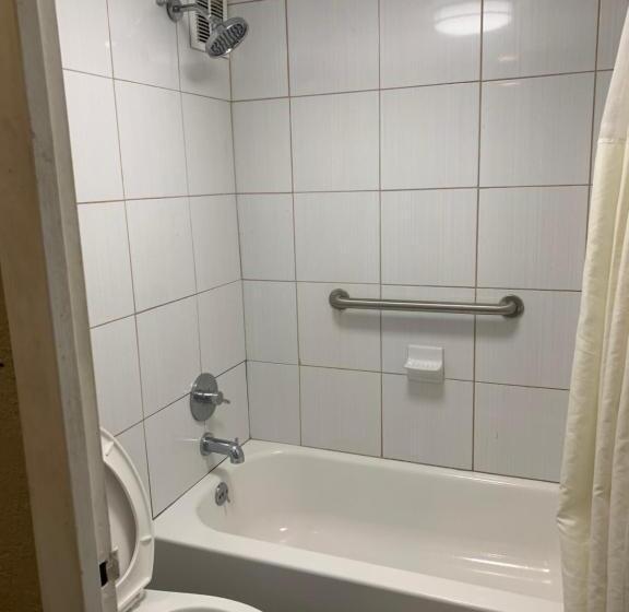 호텔 Kings Inn Civic Center/uab