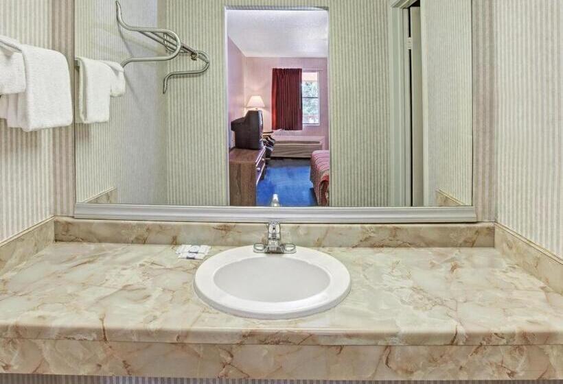 فندق Knights Inn South Houston