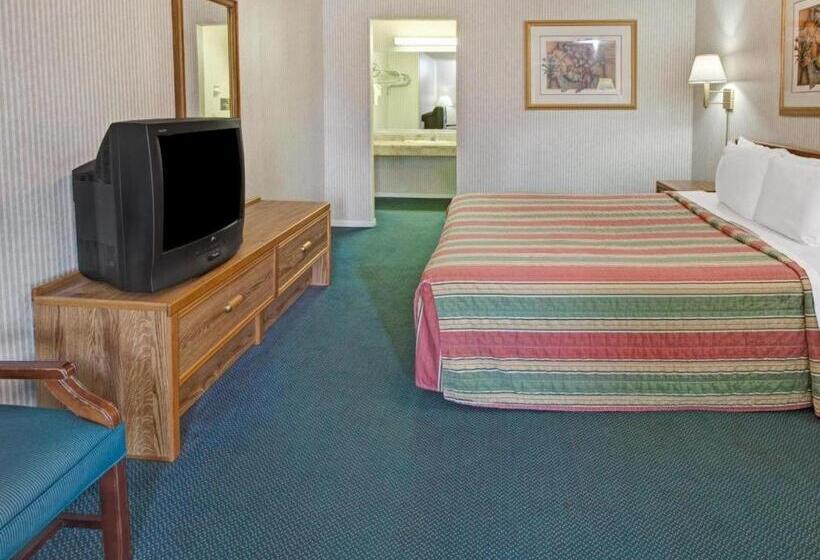 فندق Knights Inn South Houston