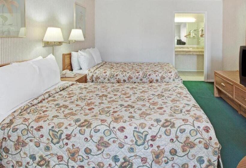 فندق Knights Inn South Houston