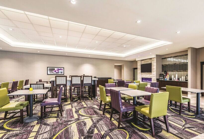 酒店 La Quinta By Wyndham Cincinnati Sharonville