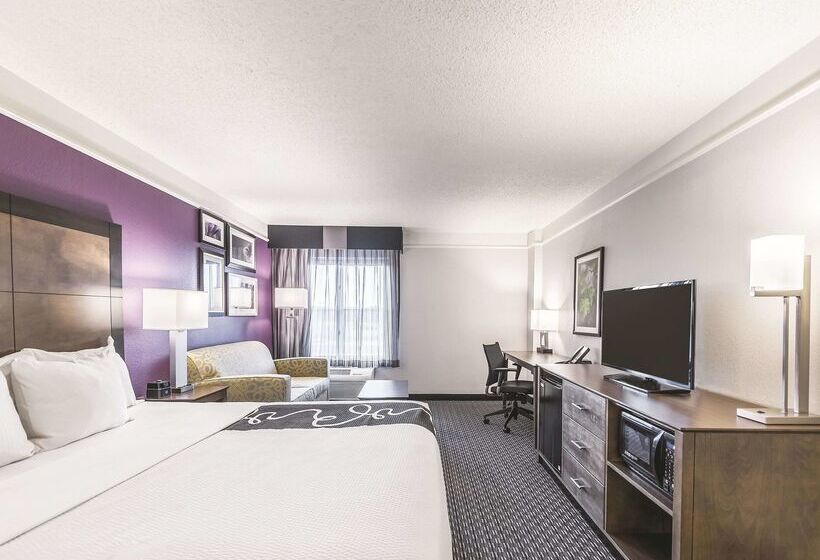 酒店 La Quinta By Wyndham Cincinnati Sharonville