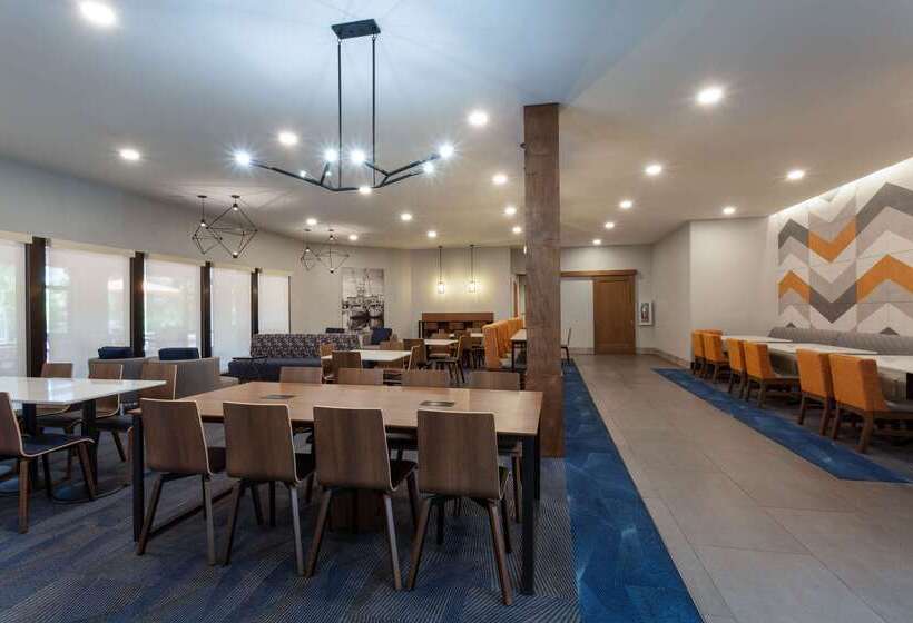 فندق La Quinta By Wyndham Ft. Myers   Sanibel Gateway