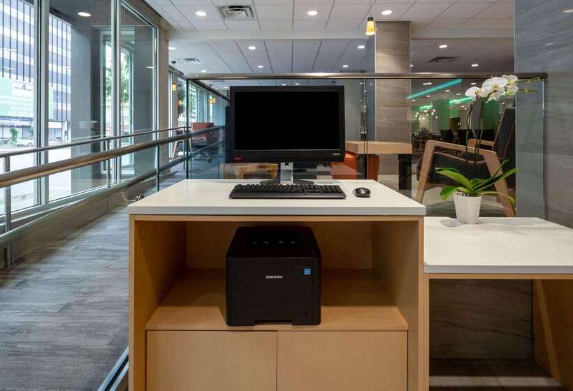 בית מלון כפרי Hilton Garden Inn Los Angeles Airport