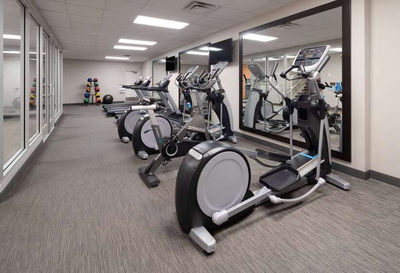 בית מלון כפרי Hilton Garden Inn Los Angeles Airport