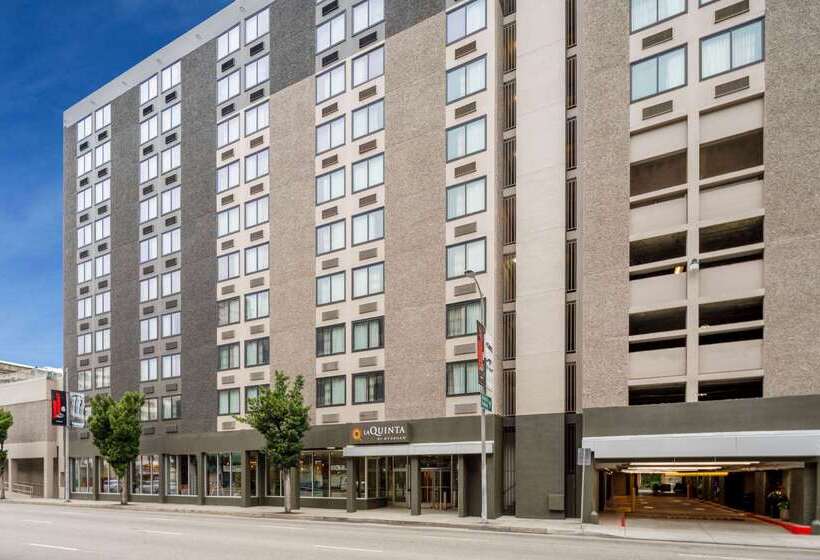 בית מלון כפרי Hilton Garden Inn Los Angeles Airport