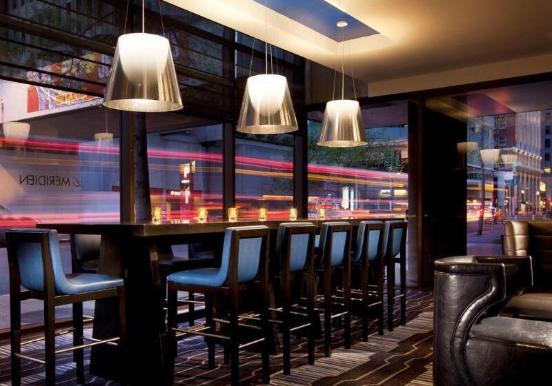 فندق The Jay, Autograph Collection