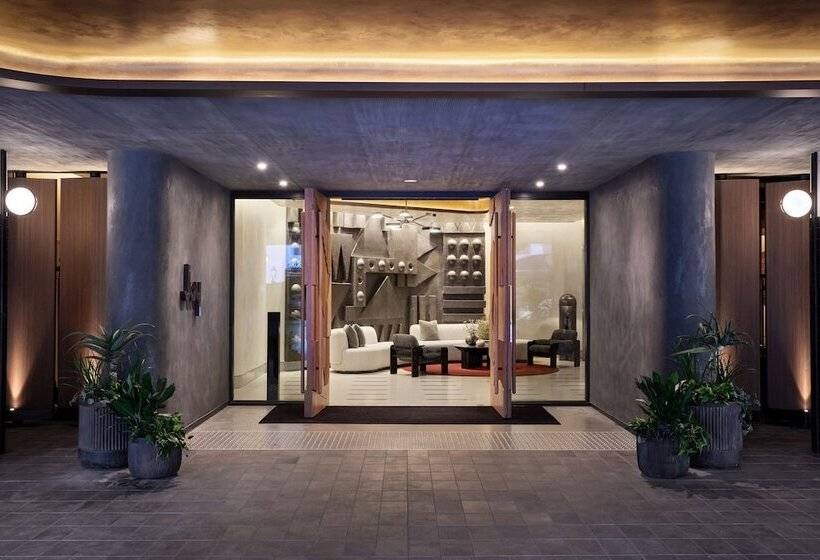 فندق The Jay, Autograph Collection