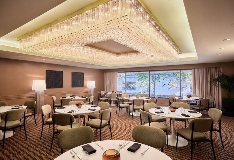 فندق The Jay, Autograph Collection