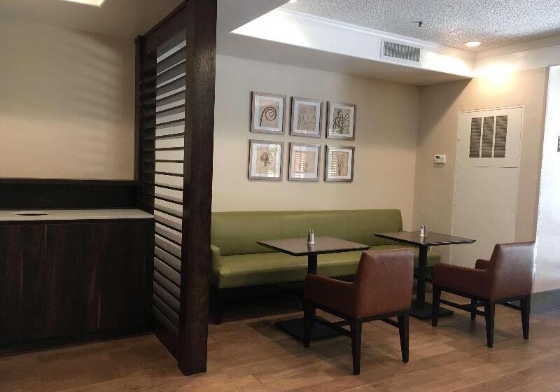 فندق Mainstay Suites Orange County John Wayne Airport