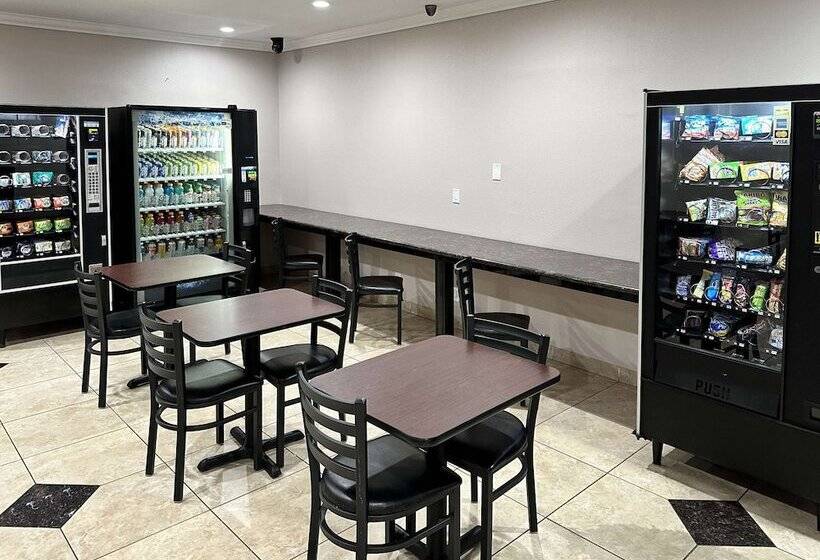 هتل Studio 6 Suites Mesa Az Near Downtown & Sloan Park