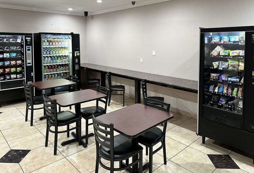 هتل Studio 6 Suites Mesa Az Near Downtown & Sloan Park