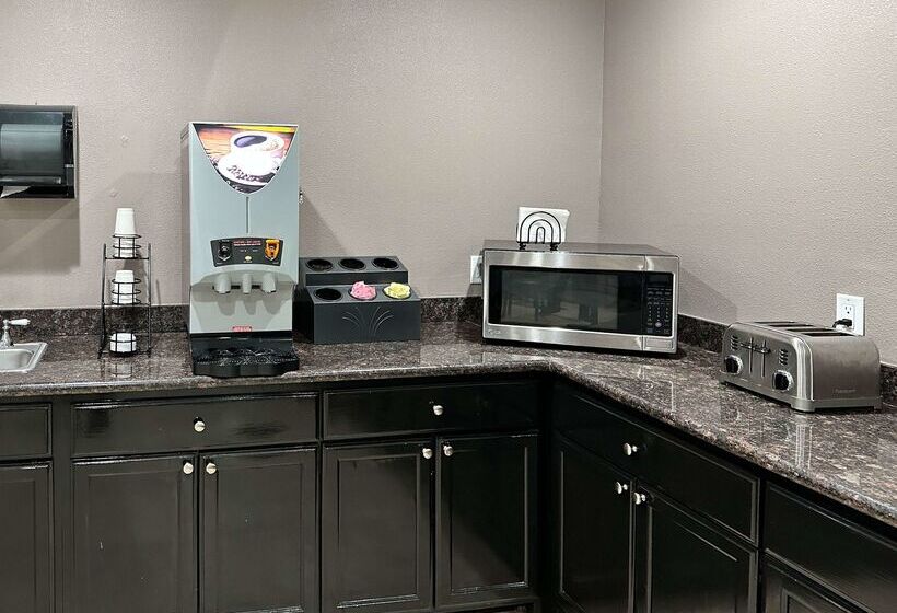 هتل Studio 6 Suites Mesa Az Near Downtown & Sloan Park