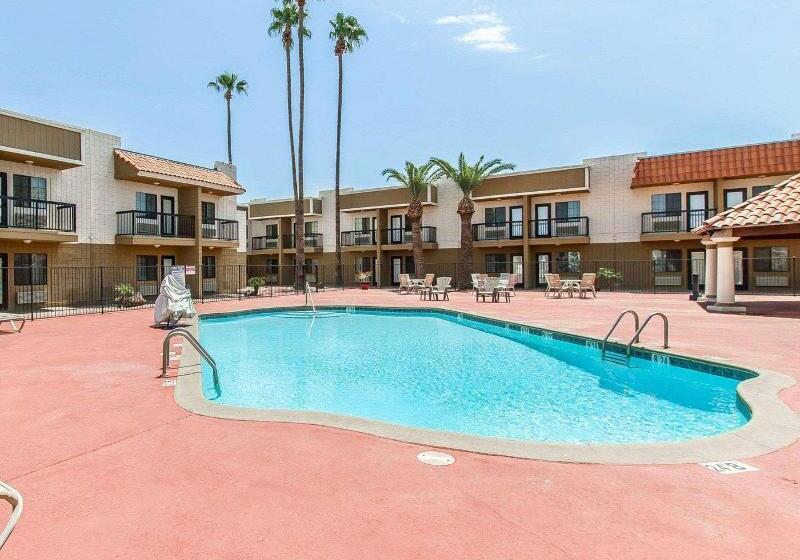 هتل Studio 6 Suites Mesa Az Near Downtown & Sloan Park