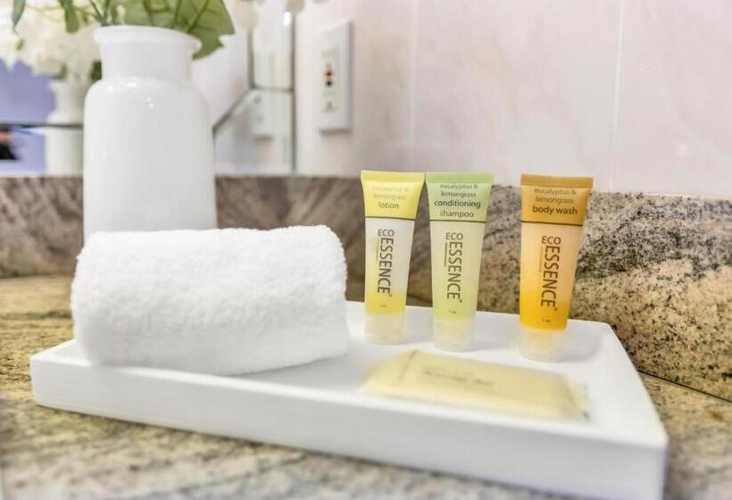 Napa Valley Hotel & Suites