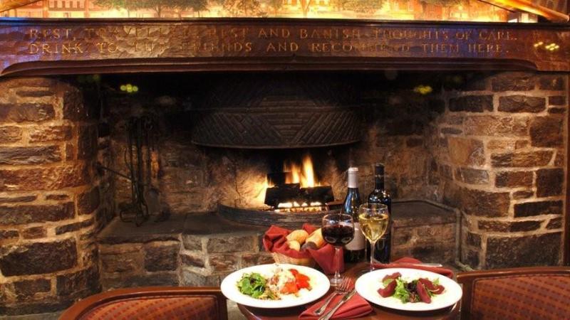 Отель Nassau Inn