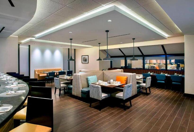 ホテル Newark Liberty International Airport Marriott