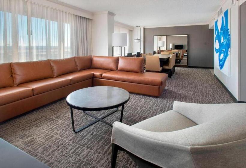 ホテル Newark Liberty International Airport Marriott