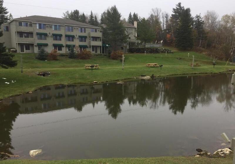 Отель North Star Lodge And Resort