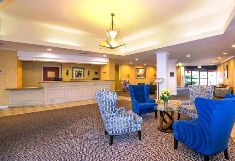 فندق Oakland Airport Executive