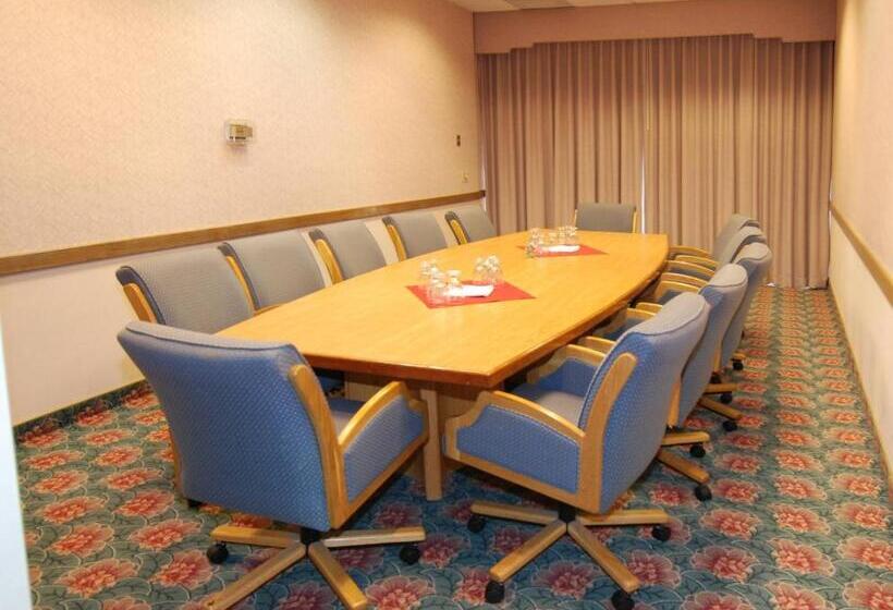 فندق Oakland Airport Executive