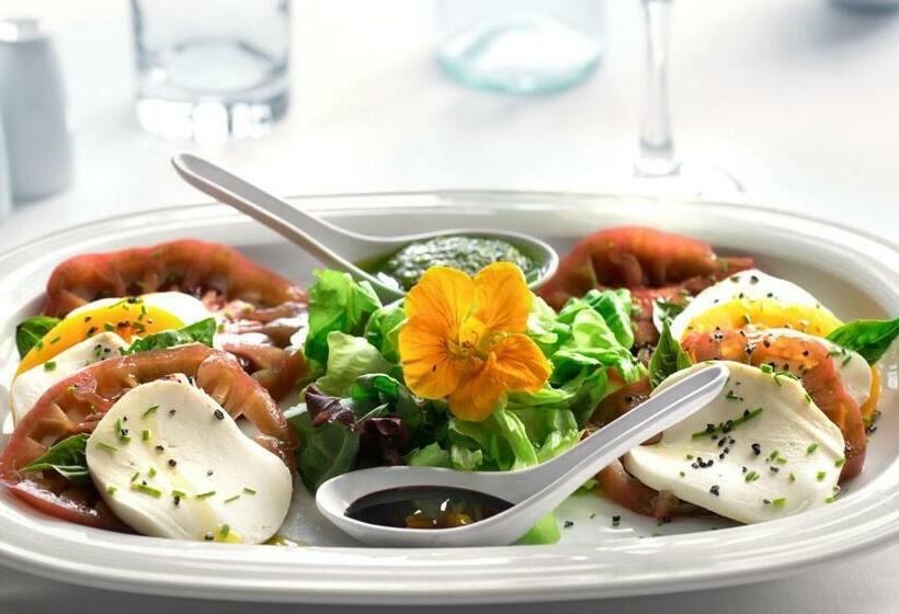 فندق The Orchards