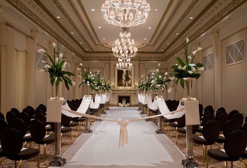 ホテル Palmer House A Hilton