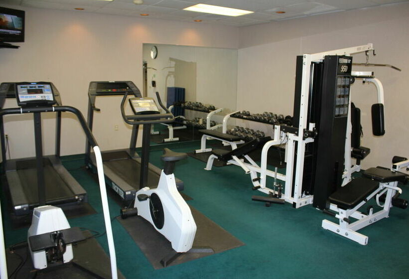 هتل Park East Downtown Lakeshore