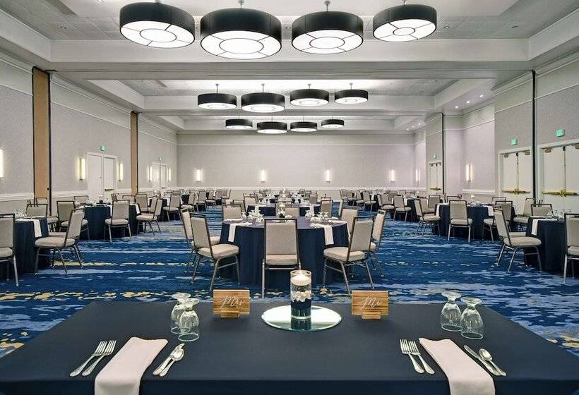 Hilton Peachtree City Atlanta Hotel & Conference Center