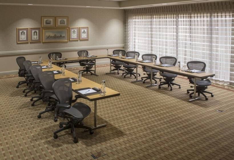 Hilton Peachtree City Atlanta Hotel & Conference Center