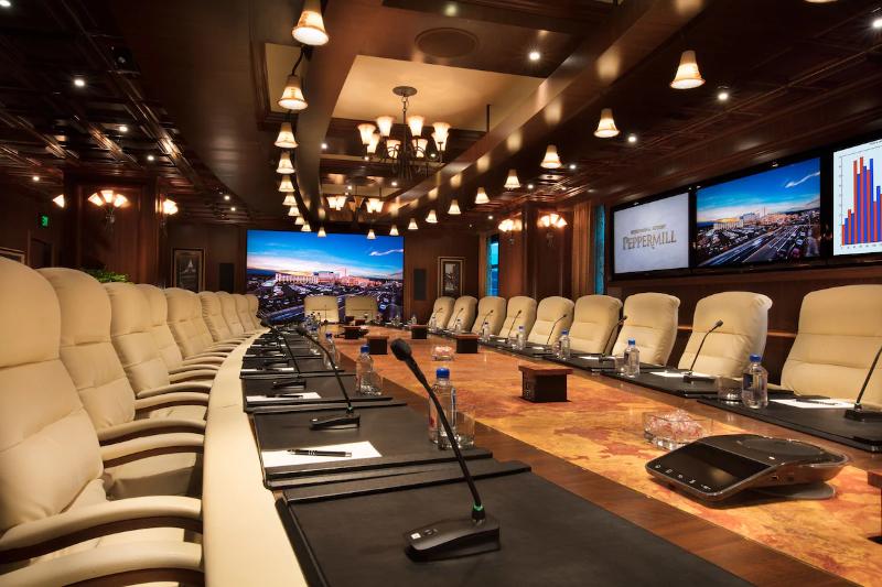 호텔 Peppermill Resort Spa Casino