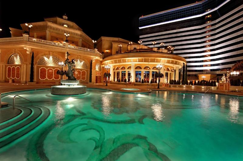 호텔 Peppermill Resort Spa Casino